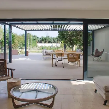 Des Jacinthes Holiday home Tarascon